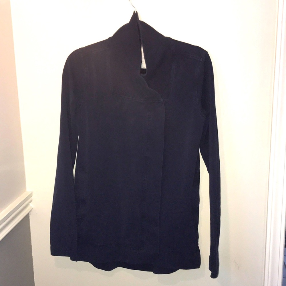 Lululemon navy snap sweater